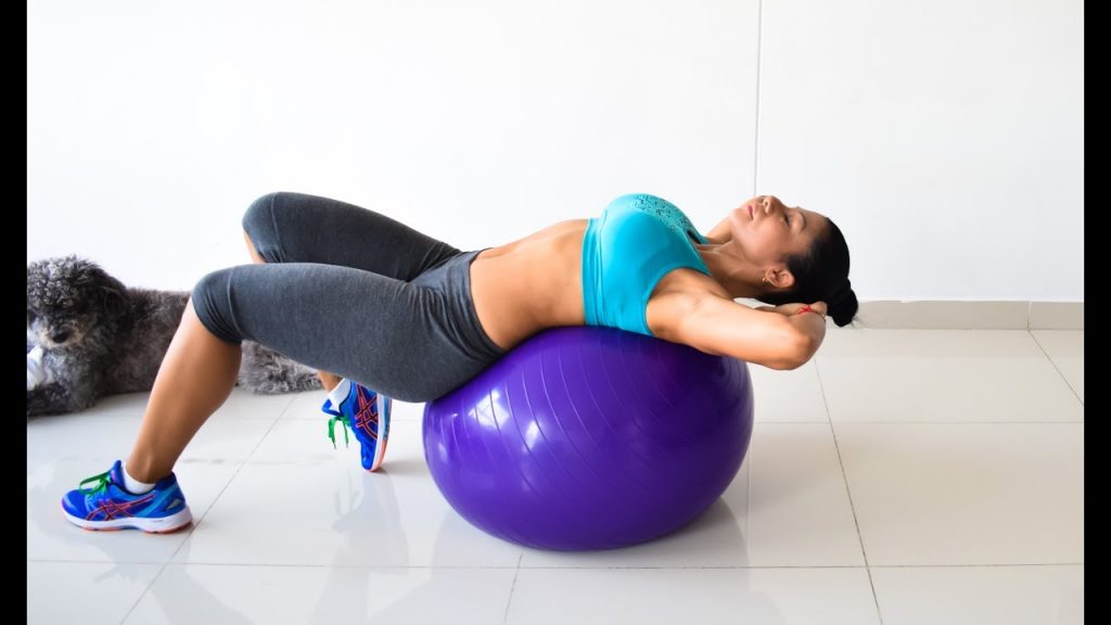 6 EJERCICIOS CON PELOTA DE PILATES PARA EMBARAZADAS